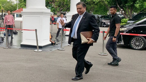 Menko Perekonomian, Airlangga Hartarto di Istana Negara Jakarta, Kamis (5/12/2024). Foto: Luthfi Humam/kumparan