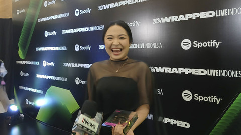 Nama penyanyi Bernadya diumumkan sebagai Top Female Artist of 2024 dalam acara Spotify Wrapped Live, Kamis (5/12/2024). Foto: Vincentius Mario/kumparan