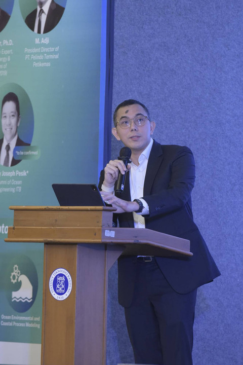 CEO PIS Yoki Firnandi dalam konferensi International Conference on Port, Coastal, and Offshore Engineering (ICPCO) 2024 binaan Fakultas Teknik Kelautan Institut Teknologi Bandung (ITB), pada pekan lalu. Foto: Dok. PIS