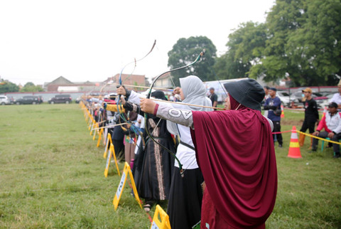 Peserta kompetisi Nasional panahan berkuda 2024, di Lapangan Way Dadi, Bandar Lampung | Foto : Dok. Adpim