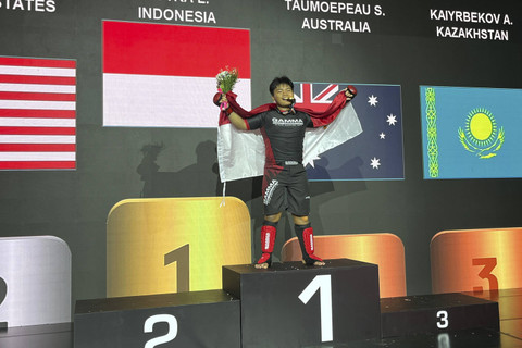 Tim Indonesia U-18 meraih dua medali emas di Kejuaraan Dunia GAMMA 2024, Dewa United Arena, Tangerang, Selasa (10/12/2024). Foto: Azrumi El Ghazali/kumparan