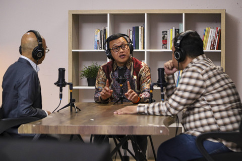 Diptalk bersama Menteri P2MI Abdul Kadir Karding. Foto: Iqbal Firdaus/kumparan
