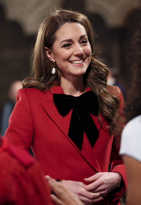 Catherine dari Inggris, Putri Wales, tiba di Westminster Abbey untuk menghadiri kebaktian lagu-lagu Natal "Together At Christmas", di London, Inggris, 6 Desember 2024.  Foto: Isabel Infantes/REUTERS