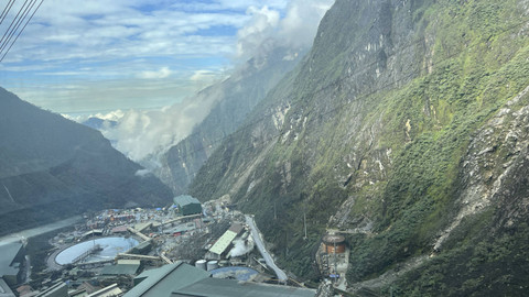 Kawasan eks tambang Grasberg milik PT Freeport Indonesia. Foto: Muhammad Darisman/kumparan