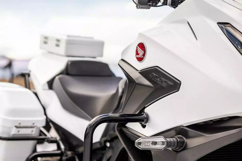 Honda NT1100, motor sport touring khusus untuk polisi di Amerika Serikat (AS). Foto: Honda