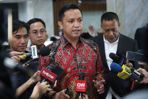 Ketua DPP PDIP Bidang Reformasi Sistem Hukum Nasional Ronny Talapessy di gedung Mahkamah Konstitusi, Jakarta, Rabu (11/12/2024). Foto: Iqbal Firdaus/kumparan