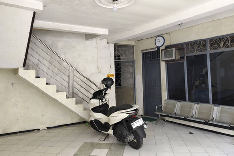 Penampakan rumah bersalin tempat dua bidan menjual bayi dengan modus adopsi di Kemantren Tegalrejo, Kota Yogyakarta. Foto: Arfiansyah Panji Purnandaru/kumparan