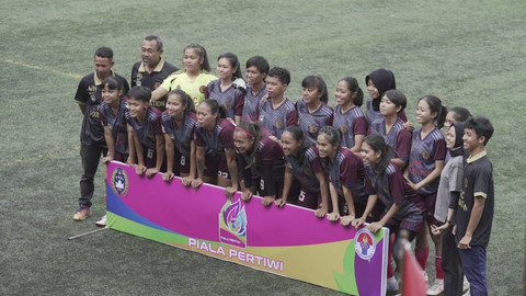 Kasiwa FC (Sulawesi Selatan) melawan Persipon Pontianak (Kalimantan Barat) di Piala Pertiwi 2024, Jumat (13/12) di Lapangan Akademi Persija Pulomas, Jakarta Timur. Foto: Andi Fajar/kumparan