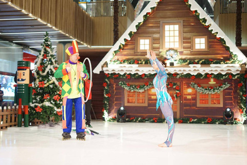 Pertunjukan Winter On Skates: Magical Christmas Show from Russia. Foto: dok. The Park Pejaten