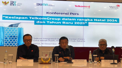 Ririek Adriansyah, Direktur Utama Telkom Indonesia (tengah). Foto: Habib Allbi Ferdian/kumparan