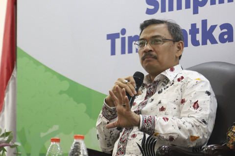Kepala Pusat Registrasi dan Sertifikasi Halal-BPJPH Mamat Slamet Burhanudin menyampaikan paparannya saat talkshow kumparan Hangout bersama Kementerian Investasi dan Hilirisasi/BKPM di Jakarta, Rabu (18/12/2024). Foto: Iqbal Firdaus/kumparan