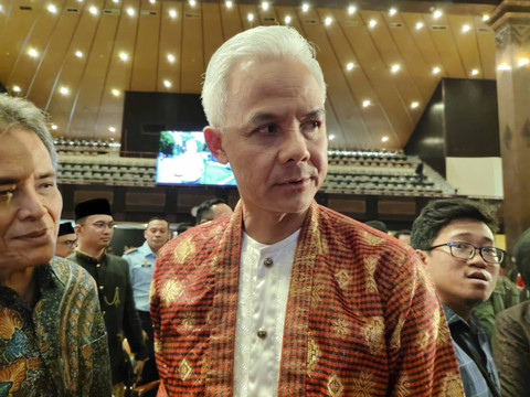 Ketua DPP PDIP Bidang Pemerintahan dan Otonomi Daerah Ganjar Pranowo di UGM, Kamis (19/12/2024). Foto: Arfiansyah Panji Purnandaru/kumparan