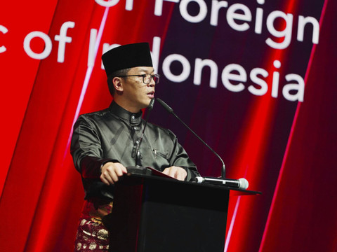 Menlu Sugiono menghadiri pembukaan Kejuaraan Dunia Pencak Silat ke-20 dan Kejuaraan Dunia Pencak Silat Junior ke-5 di Abu Dhabi. Foto: Dok. Kemlu RI