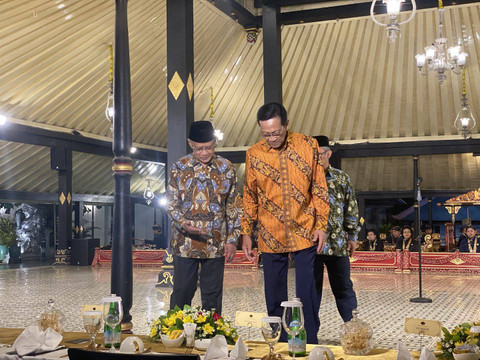 Haedar Nashir dan Sultan HB X. Foto: Resti Damayanti/Pandangan Jogja