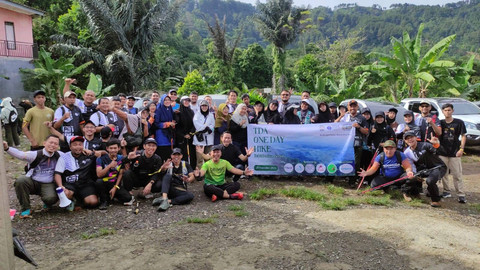 TDA Depok Gelar One Day Hike di Bukit Paniisan Bogor (1)