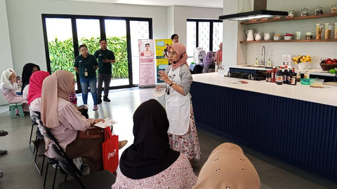 MODENA Rekatkan Ibu dan Anak Lewat Kegiatan Kelas Memasak dan Talkshow Kesehatan