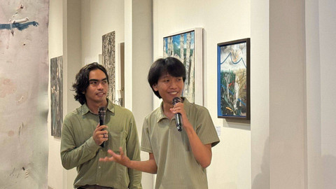 Kurator Pameran Moda Modif, Hilmi Reyhan dan Polanco S.Achri. Foto: Muhammad Hafiq/Pandangan Jogja