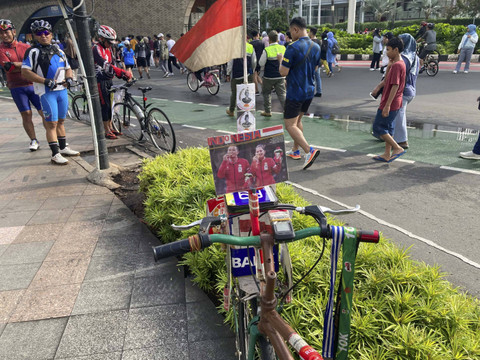 Sepeda milik Haerudin, salah satu anggota komunitas Monas Grup, di Acara Car Free Day, kawasan Bundaran HI, Jakarta Pusat, Minggu (22/12/2024). Foto: Alya Zahra/kumparan 