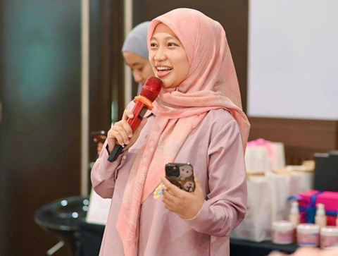 Momyta koodinator komunitas Ibuku Bahagia. | Foto: Dok. Komunitas Ibuku Bahagia 