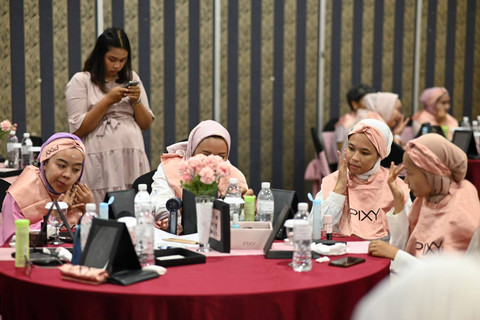 Kegiatan kelas kecantikan komunitas Ibuku Bahagia. | Foto: Dok. Komunitas Ibuku Bahagia