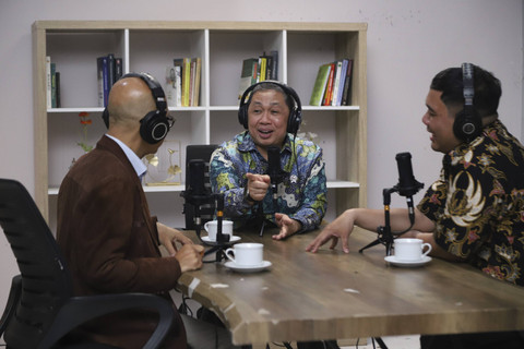 Wakil Menteri Luar Negeri Anis Matta menghadiri acara DipTalk kumparan di Jakarta, Senin (23/12/2024).  Foto: Iqbal Firdaus/kumparan