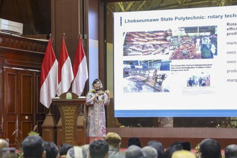 Wamendiktisaintek Stella Christie dalam kegiatan Aceh International Forum (AIF) 2024 di Aceh, Senin (23/12/2024). Foto:  ANTARA/HO-Kemdiktisaintek