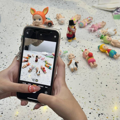 Mini figure Sonny Angels merilis koleksi baru bertajuk hippers. Foto: Instagram @naylajsmn