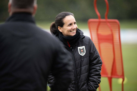 Irene Fuhrmann, pelatih Timnas Wanita Austria. Foto: Federasi Sepak Bola Austria (OFB)