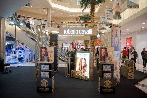 Launching parfum Roerto Cavalli varian Sweet Ferocious. Foto: Luxasia Indonesia