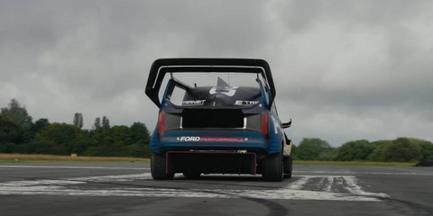 Mobil Listrik Ford SuperVan 4.2. Foto: Top Gear