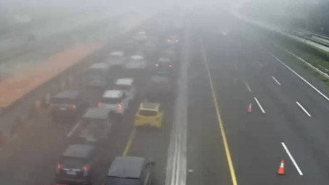 Kondisi terkini Lalin dari arah Puncak ke Jakarta di Tol Jagorawi, Rabu (1/1/2025). Foto: Dok. CCTV Travoy Jasa Marga