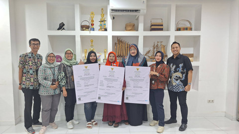 PNM dan MES gelar pelatihan dan program penerbitan Sertifikat Halal Self Declare di Gedung Dinas Koperasi, Usaha Mikro, dan Perdagangan, Kota Banyuwangi. Foto: Dok. PNM