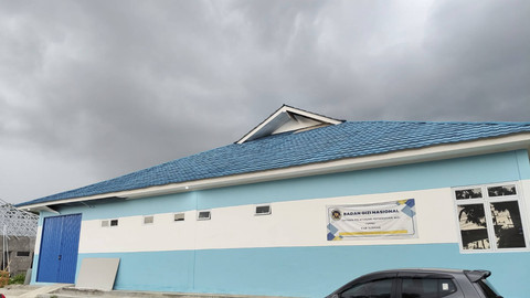 Suasana dapur makan bergizi gratis Satuan Pelayanan Pemenuhan Gizi (SPPG) Badan Gizi Nasional (BGN) yang berada di Jalan Kaliurang, Km 5,8, Kapanewon Depok, Kabupaten Sleman, Selasa (7/1/2025). Foto: Arfiansyah Panji Purnandaru/kumparan