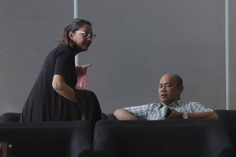 Mantan anggota Bawaslu Agustiani Tio menghadiri pemeriksaan penyidik KPK terkait kasus suap pergantian antarwaktu (PAW) yang melibatkan buron politikus PDIP, Harun Masiku, di Gedung Merah Putih KPK, Jakarta, Rabu (8/1/2025). Foto: Jamal Ramadhan/kumparan