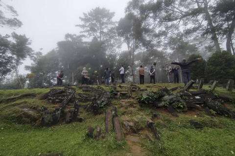 Suasana Situs Gunung Padang di Desa Karyamukti, Kecamatan Campaka, Kabupaten Cianjur, Kamis (9/1/2025). Foto: Dok. kumparan
