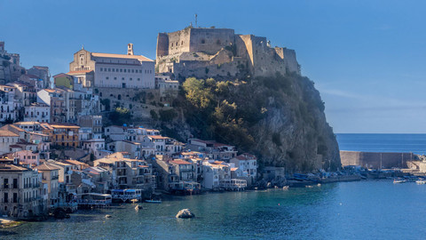 Kota Calabria di Italia. Foto: Yauhen Zaluzhny/Shutterstock