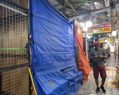 Sejumlah lapak di Teras Malioboro 2 tampak sudah tutup. Foto: Resti Damayanti/Pandangan Jogja