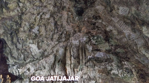 Gua Jatijajar di Kebumen. Foto: aponiblue/Shutterstock