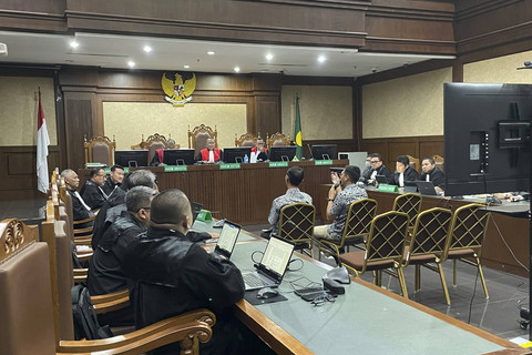 Sidang pemeriksaan saksi terkait kasus vonis bebas Ronald Tannur untuk Terdakwa Erintuah Damanik dan Mangapul, di Pengadilan  Tipikor Jakarta, Selasa (14/1/2025). Foto: Fadhil Pramudya/kumparan