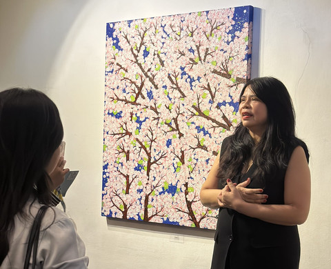 Cerita Sonja Irawaty Ungkapkan Cinta Lewat Karya Lukis