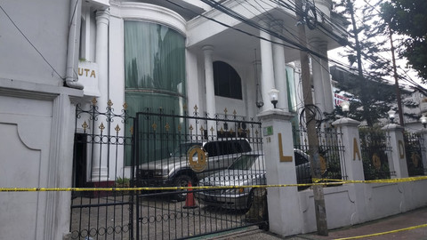 Rumah TKP pembunuhan satpam di Kelurahan Lawanggintung, Kecamatan Bogor Selatan, Kota Bogor, Jumat (17/1/2025). Foto: kumparan