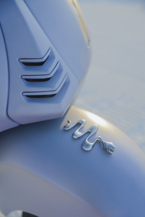 Vespa 946 Snake edisi terbatas. Foto: dok. Vespa