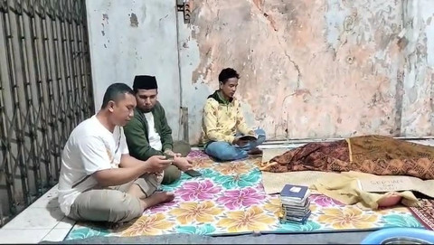 Suasana rumah duka Septian di Palabuhanratu. Dok: Ist.