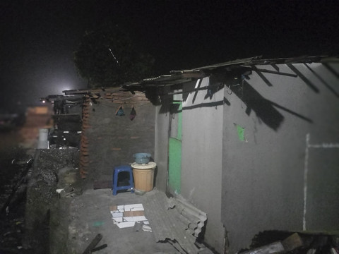 Sejumlah bangunan rusak diterjang puting beliung di tiga kecamatan di Kabupaten Pasuruan. Foto: Dok. BPBD Jatim