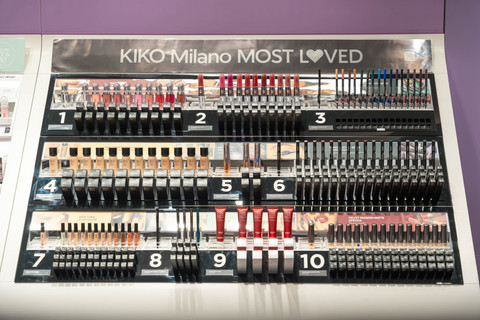 Pembukaan gerai brand makeup Italia Kiko Milano di Mal Senayan City, Jakarta Pusat, Jumat (17/1/2025). Foto: Kiko Milano