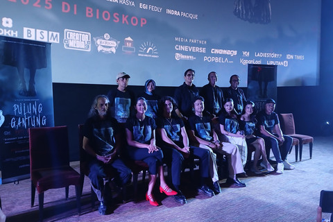 Konferensi pers film Pulung Gantung di Epicentrum, Jakarta Selatan, Senin (20/1/2025). Foto: Vincentius Mario/kumparan