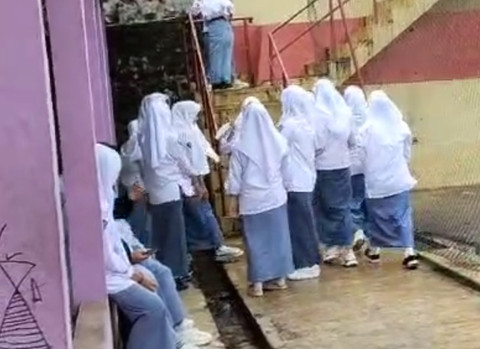 Para siswi SMA Sulthan Baruna Cianjur. Dok: Ist.