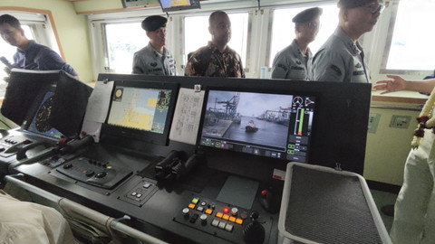 Kapal Patroli Settsu milik Japan Coast Guard di Dermaga JICT, Tanjung Priok, Jakarta Utara, Rabu (22/1/2025). Foto: Jonathan Devin/kumparan