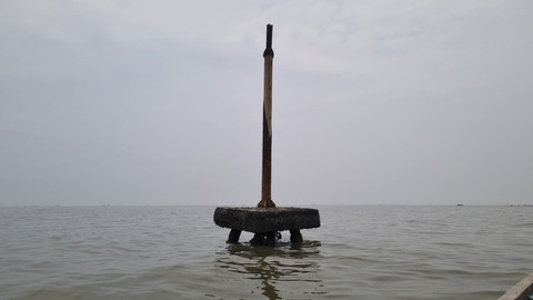 Lokasi HGB di perairan Desa Segoro Tambak, Kecamatan Sedati, Kabupaten Sidoarjo, Rabu (22/1/2025). Foto: Farusma Okta Verdian/kumparan