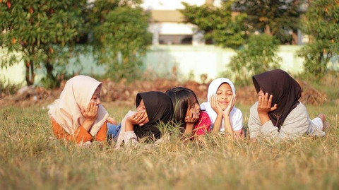 Ilustrasi lirik cublak cublak suweng - Sumber: pixabay.com/tresiahoban3